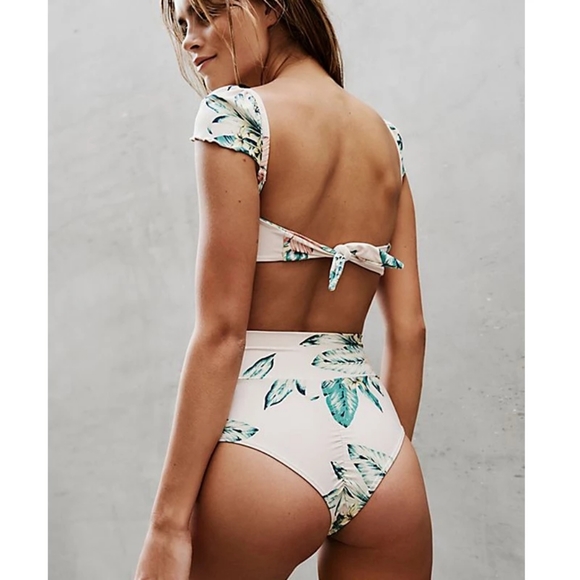 Last S! Floral Tie Back Highwaisted Bikini Set - Picture 3 of 8